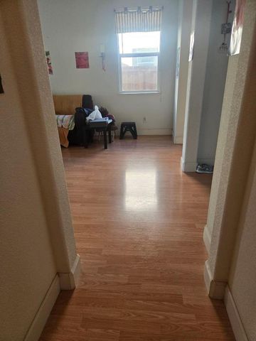 4421 Harmony Hill Way, Stockton, CA 95212