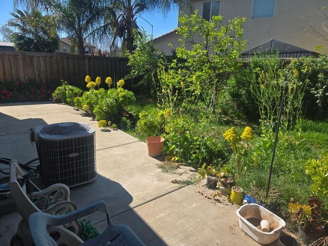 4421 Harmony Hill Way, Stockton, CA 95212