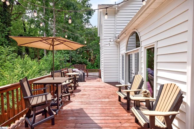 11 Holly Trace, Simpsonville, SC 29681
