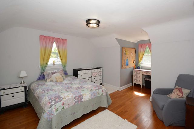 5287 Comstock Avenue, Comstock Twp, MI 49048