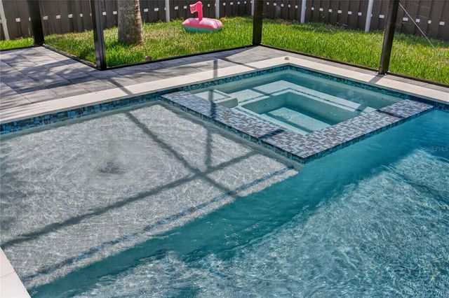 812 SW 14TH AVENUE, Cape Coral, FL 33991