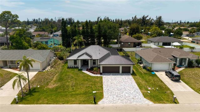 812 SW 14TH AVENUE, Cape Coral, FL 33991