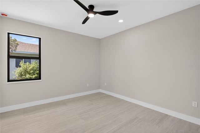 812 SW 14TH AVENUE, Cape Coral, FL 33991