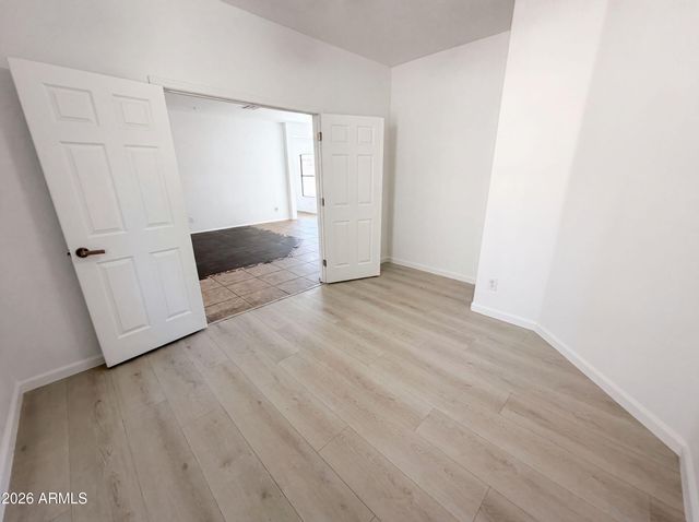 934 E OVERLIN Lane, Avondale, AZ 85323