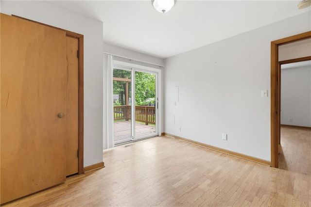 8901 Craig Drive, Overland Park, KS 66212