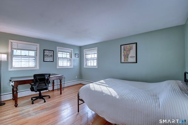 1221 Poquonock Avenue, Windsor, CT 06095