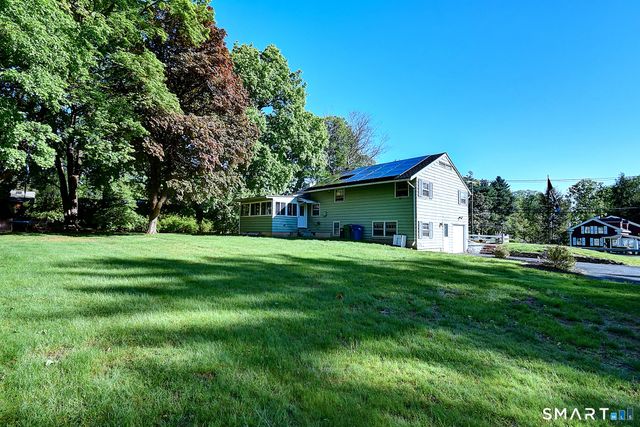 1221 Poquonock Avenue, Windsor, CT 06095