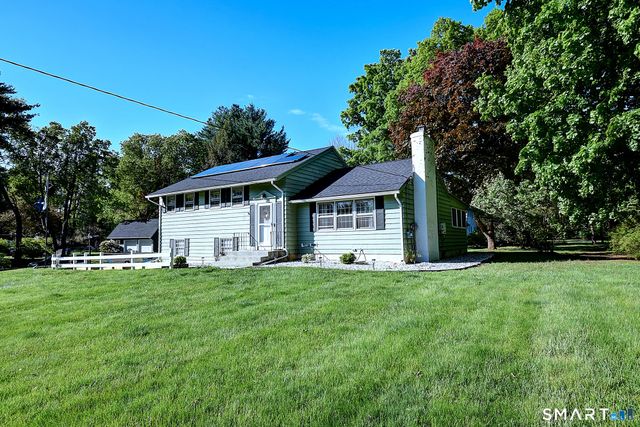 1221 Poquonock Avenue, Windsor, CT 06095