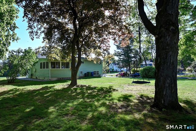 1221 Poquonock Avenue, Windsor, CT 06095