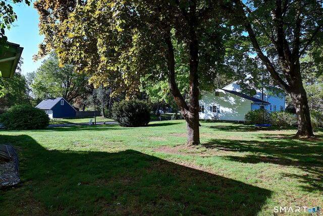 1221 Poquonock Avenue, Windsor, CT 06095
