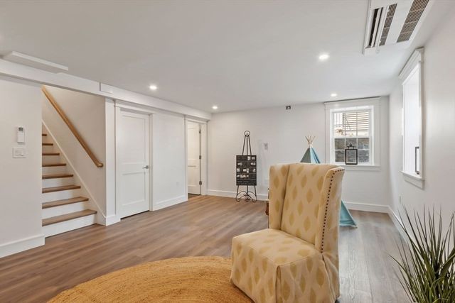 23 Trowbridge St 23, Belmont, MA 02478