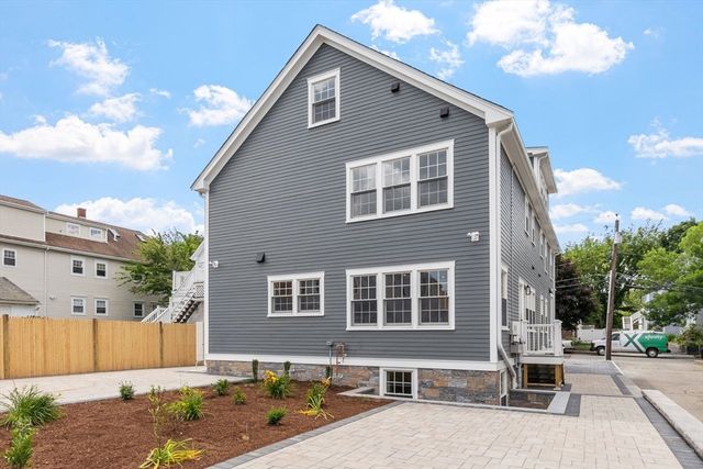 23 Trowbridge St 23, Belmont, MA 02478