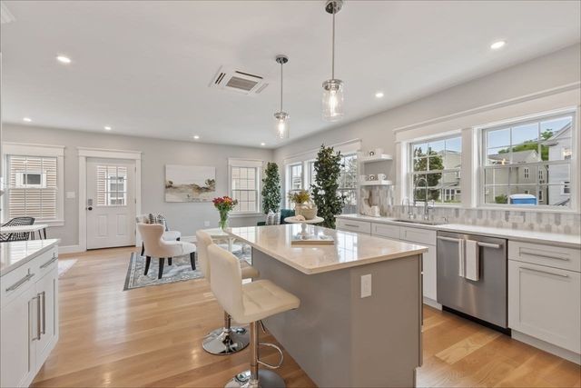 23 Trowbridge St 23, Belmont, MA 02478