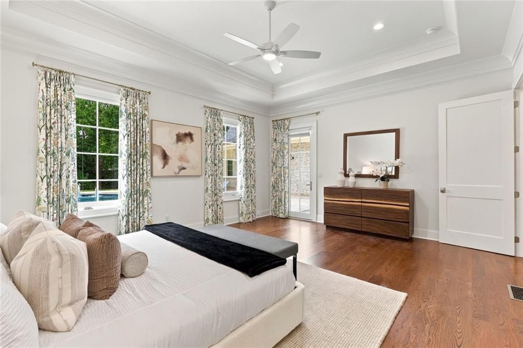 Image 30 of property listing at 5310 Northland Drive NE, Sandy Springs, GA 30342