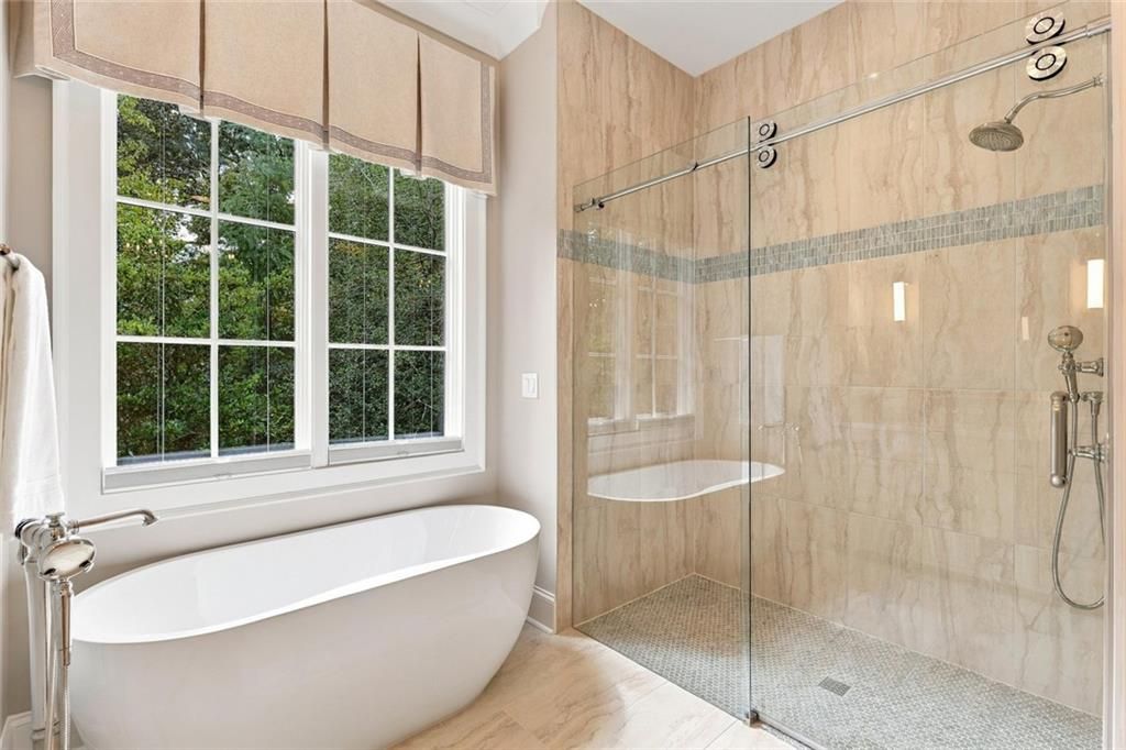 Image 35 of property listing at 5310 Northland Drive NE, Sandy Springs, GA 30342