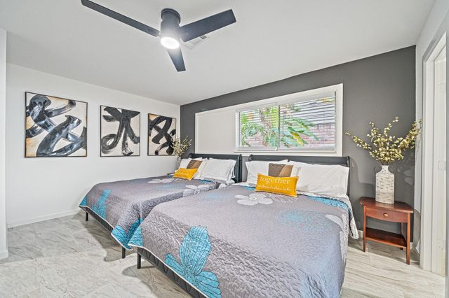 12007 Sharpcrest Street, Houston, TX 77072