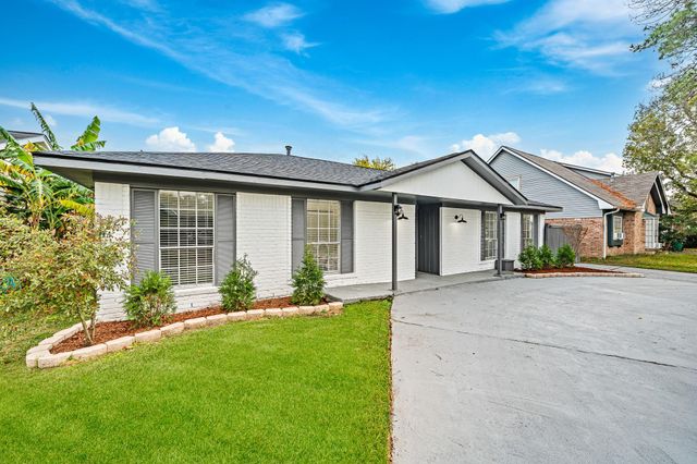 12007 Sharpcrest Street, Houston, TX 77072