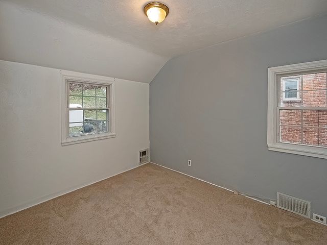 852 Middle Road, Baldwin Twp, PA 15234