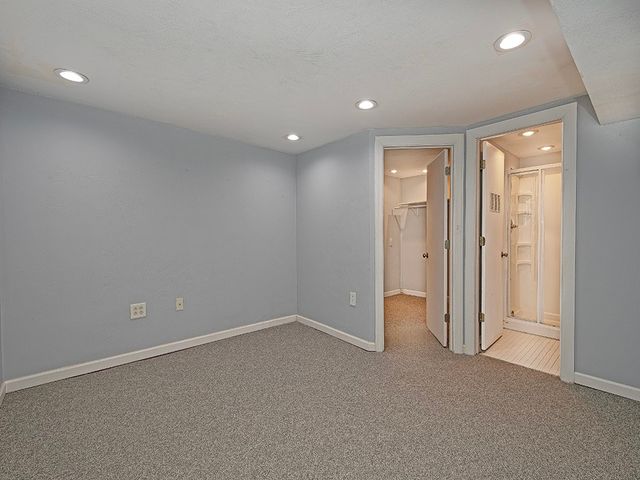 852 Middle Road, Baldwin Twp, PA 15234