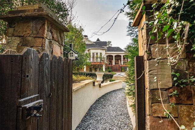 203 Thorpe Park, Johns Creek, GA 30097