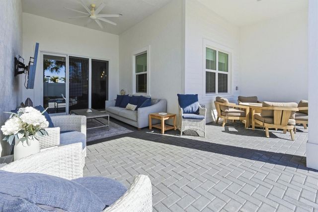 9921 Regency Way, Palm Beach Gardens, FL 33412