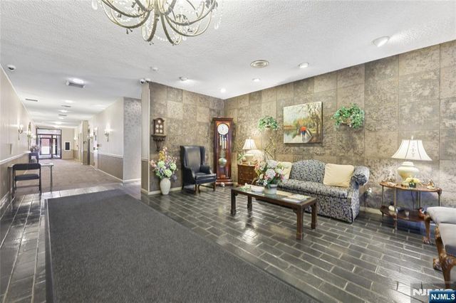 140 Euclid Avenue 5G, Hackensack, NJ 07601