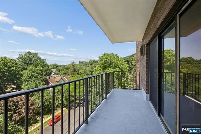 140 Euclid Avenue 5G, Hackensack, NJ 07601