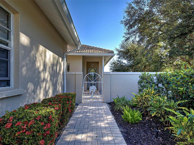1275 BERKSHIRE CIRCLE, Venice, FL 34292