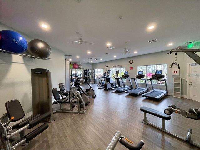 1275 BERKSHIRE CIRCLE, Venice, FL 34292