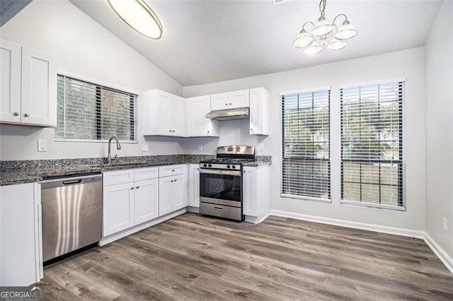 5268 FOX, Stone Mountain, GA 30088