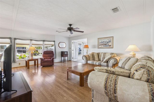 259 PINEWOOD DRIVE, Eustis, FL 32726