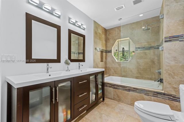 318 NE 105th St, Miami Shores, FL 33138