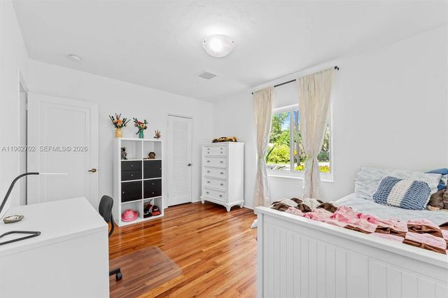 318 NE 105th St, Miami Shores, FL 33138