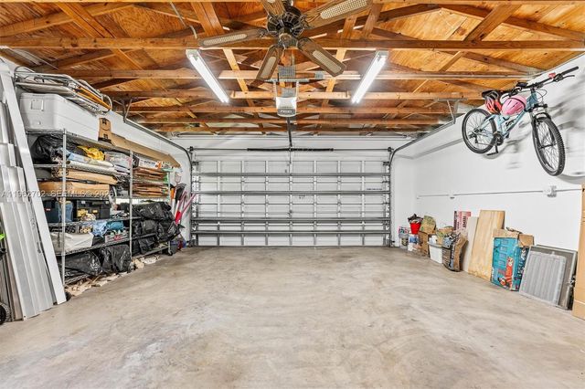 318 NE 105th St, Miami Shores, FL 33138