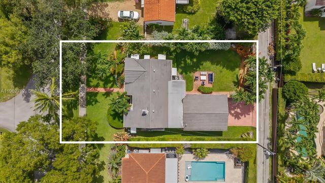 318 NE 105th St, Miami Shores, FL 33138