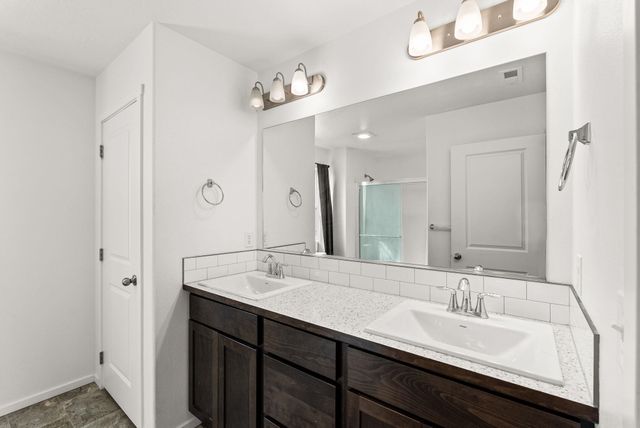 236 S CAMEO Ave, Deer Park, WA 99006