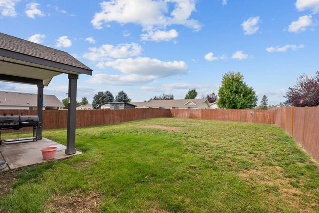 236 S CAMEO Ave, Deer Park, WA 99006