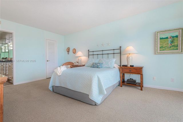 3051 NE 48th St 604, Fort Lauderdale, FL 33308