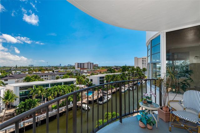 3051 NE 48th St 604, Fort Lauderdale, FL 33308