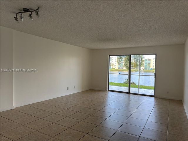 141 SE 3rd Avenue 106, Dania Beach, FL 33004
