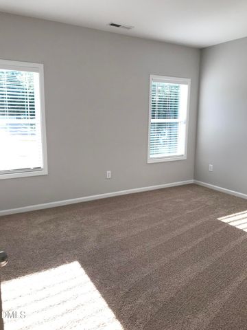 828 Oak Center Drive, Raleigh, NC 27610