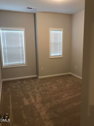 828 Oak Center Drive, Raleigh, NC 27610