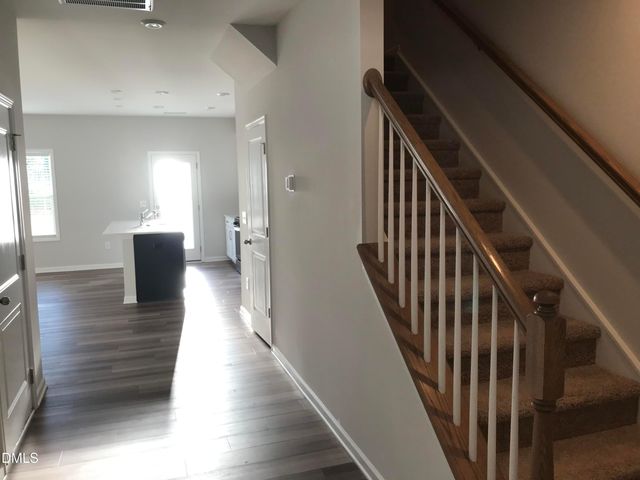 828 Oak Center Drive, Raleigh, NC 27610