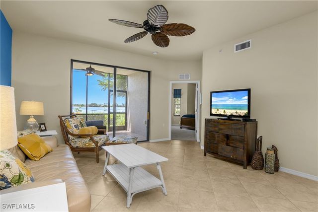 10020 Siesta Bay DR 9016, Naples, FL 34120