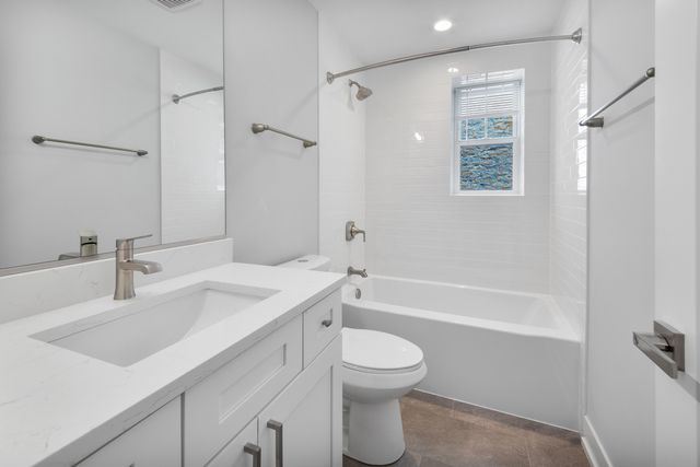 4624 N Ashland Avenue 1S, Chicago, IL 60640