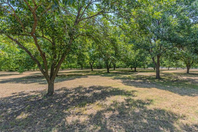 4886 White Rock, Lone Oak, TX 75453