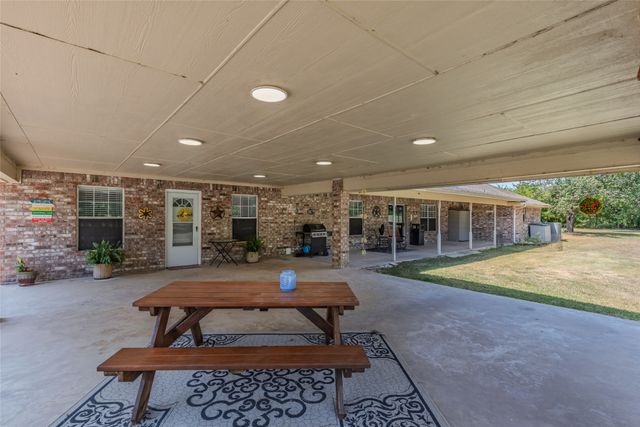 4886 White Rock, Lone Oak, TX 75453