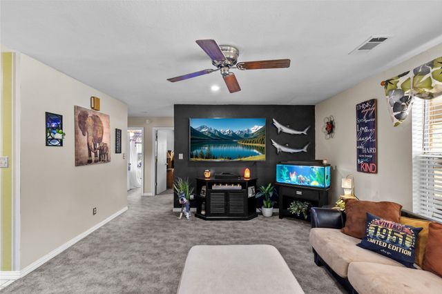 4886 White Rock, Lone Oak, TX 75453