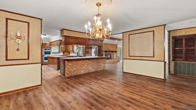 2115 E Pinecrest, Atlanta, TX 75551