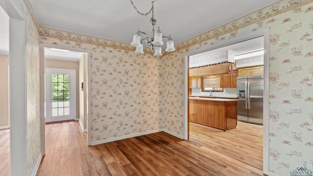 2115 E Pinecrest, Atlanta, TX 75551